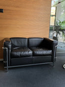 Cassina Le Corbusier LC2 Sofa schwarz