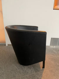 Moroso Novecento Sessel in Leder Nero