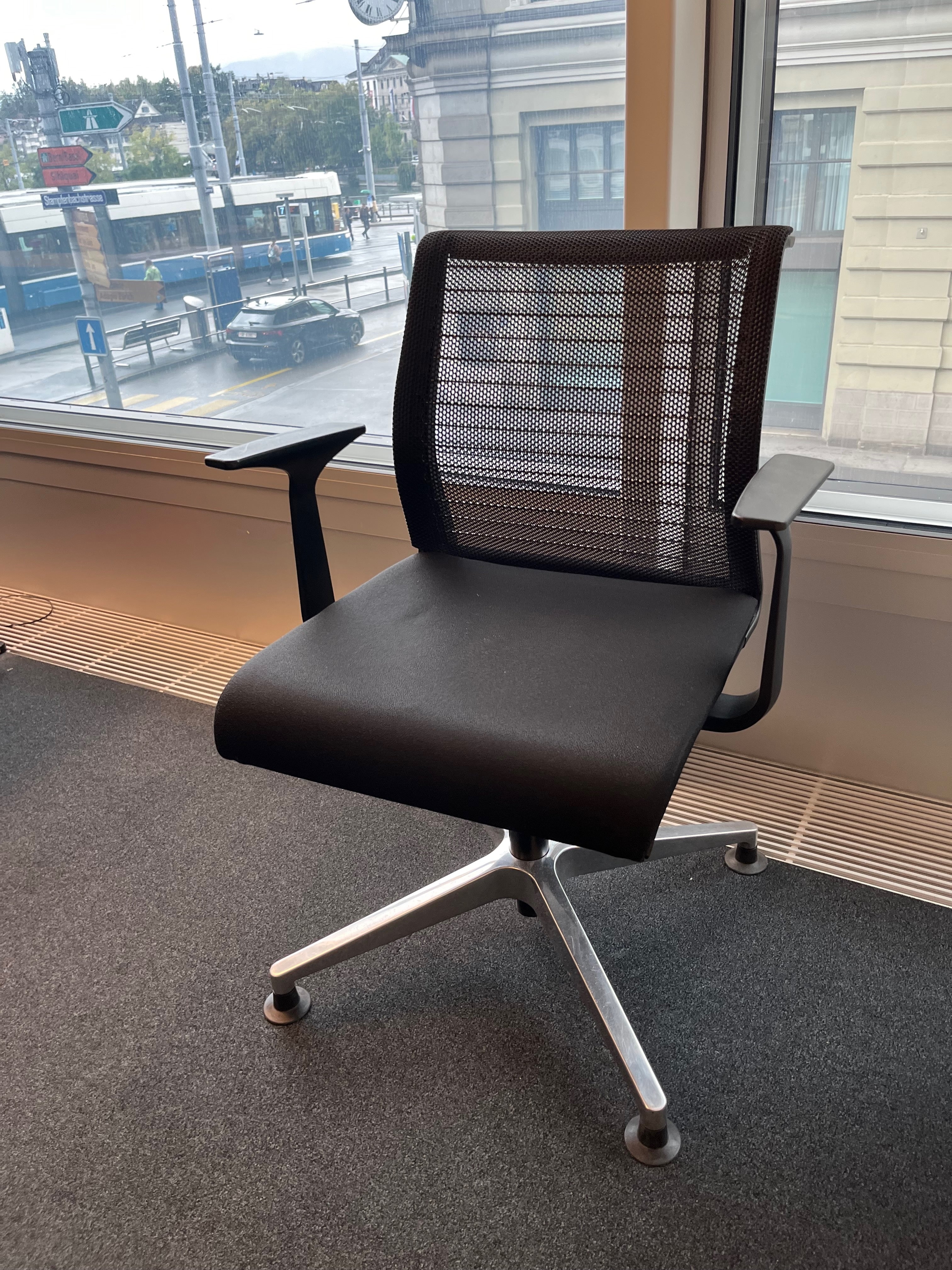 Steelcase Besucherstuhl