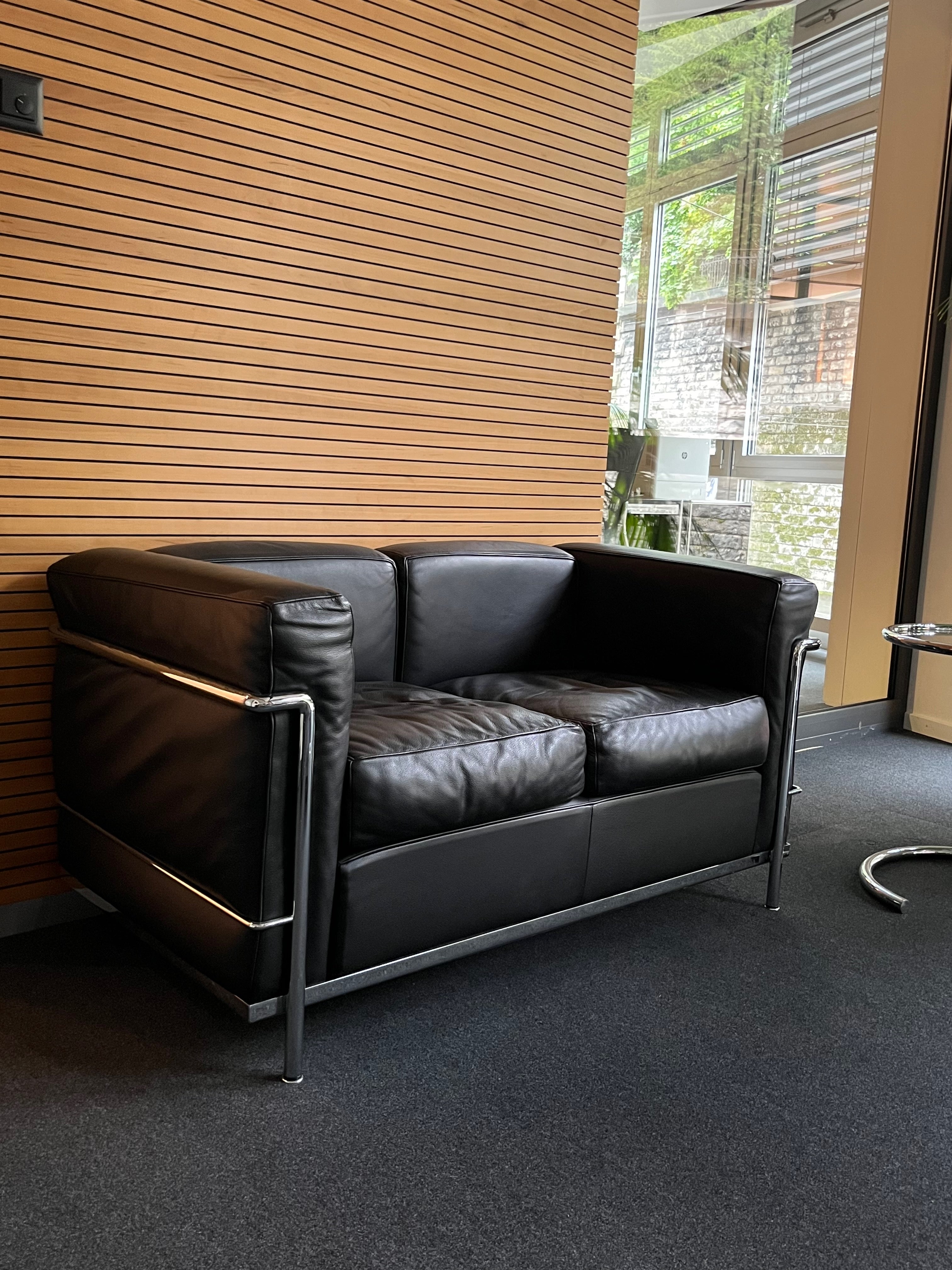 Cassina Le Corbusier LC2 Sofa schwarz