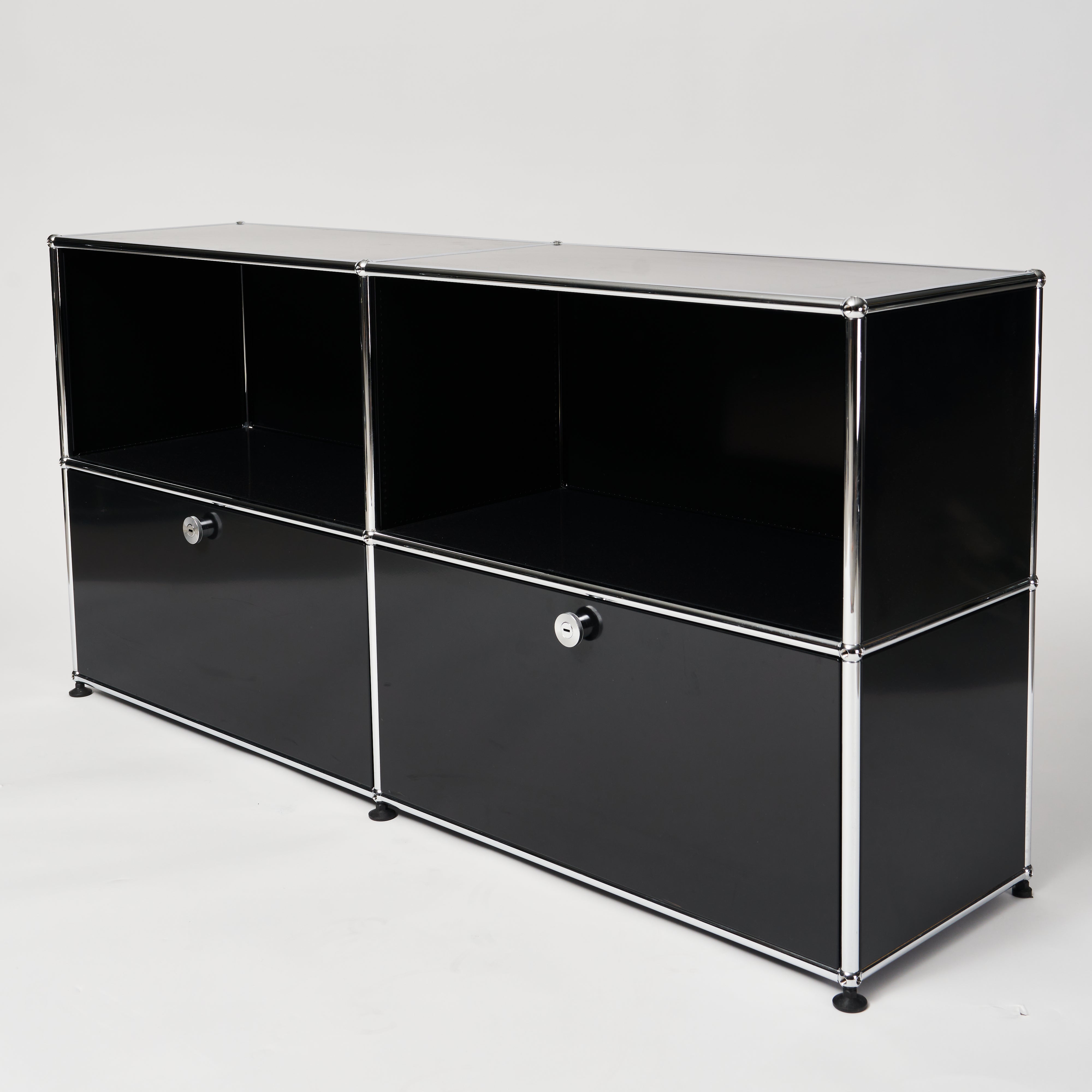 USM Sideboard 2x2 schwarz offen 1216