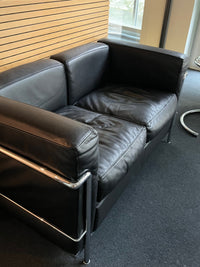 Cassina Le Corbusier LC2 Sofa schwarz