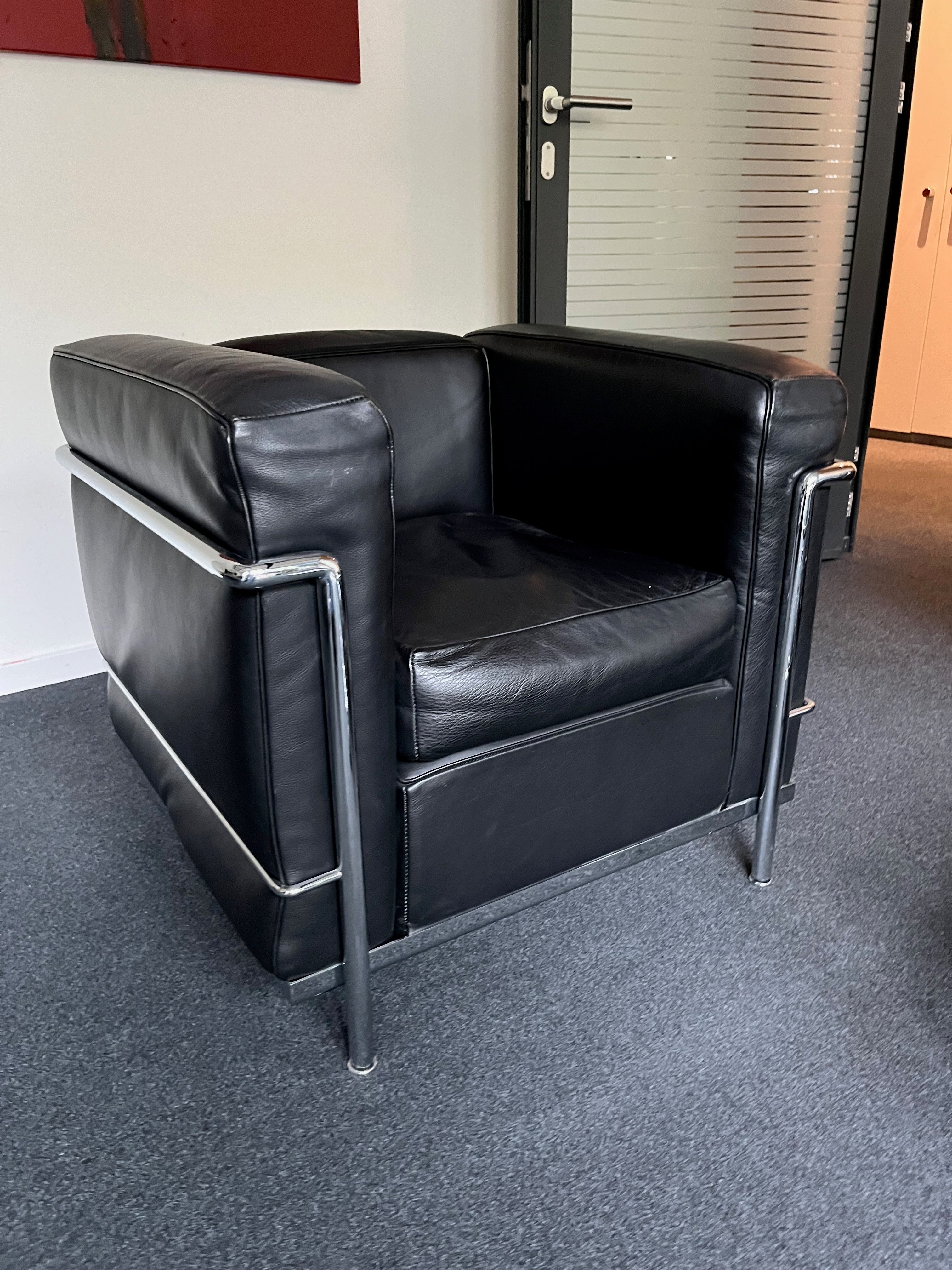 Cassina Le Corbusier LC2 Sessel schwarz