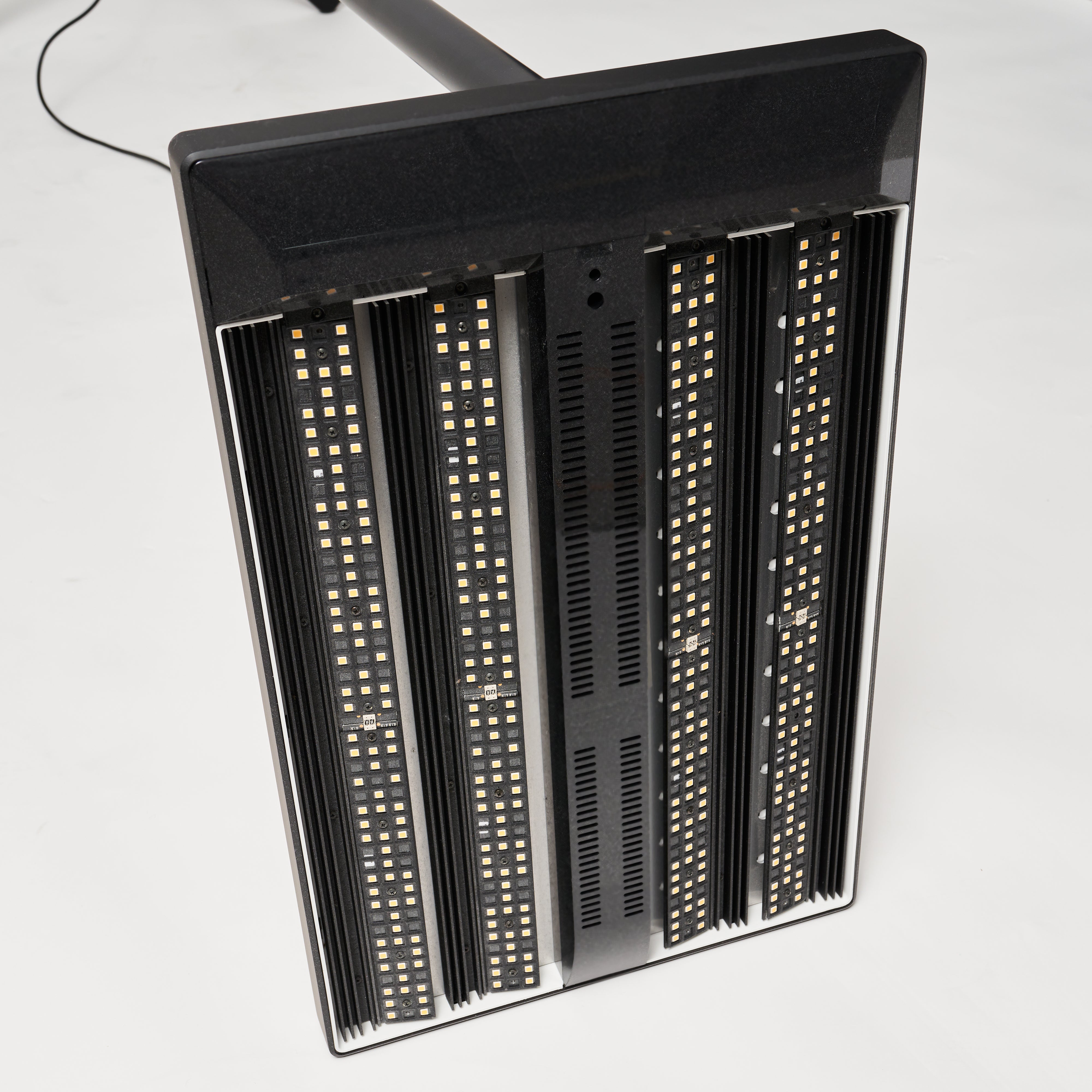 Set höhenverstellbarer USM Kitos Tisch, Rollkorpus, Tobias Grau LED Lampe 1138